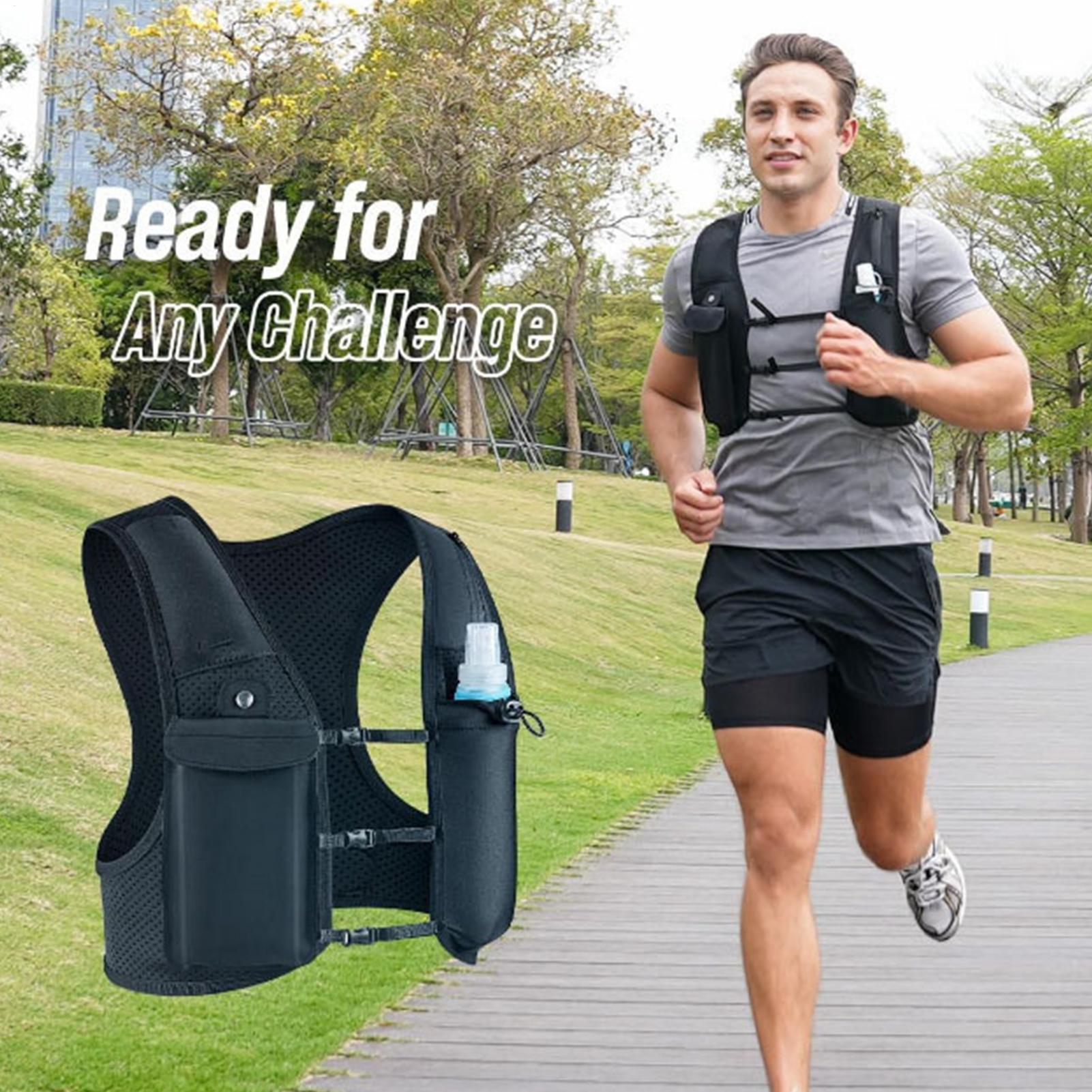 Running Gear Water - سترة جري عاكسة للضوء مع حقيبة