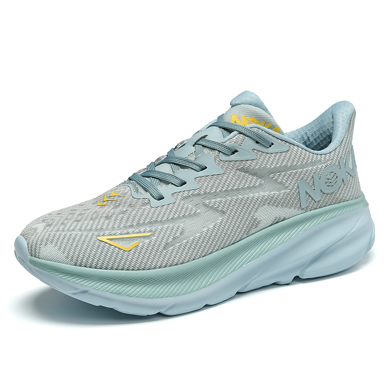 أحذية رياضية جديدة خفيفة للغاي - مراجعة Ultragear Running وسعره